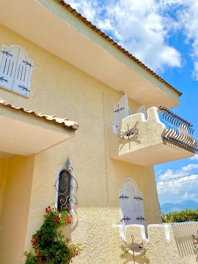 Sperlonga Paradise Suites 500M Dal Mare In Estate Servizio Navetta Per Sperlonga Centro Eksteriør bilde
