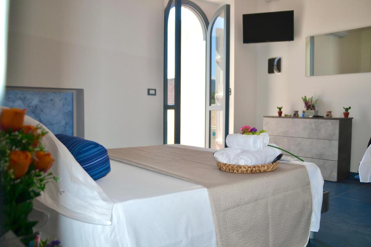 Sperlonga Paradise Suites 500M Dal Mare In Estate Servizio Navetta Per Sperlonga Centro Eksteriør bilde