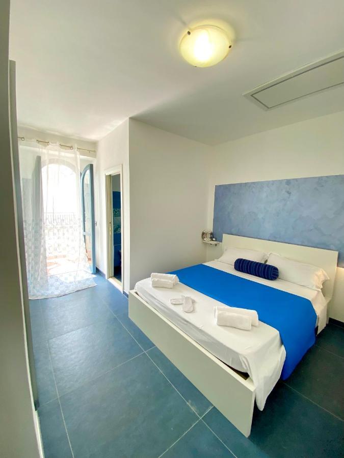Sperlonga Paradise Suites 500M Dal Mare In Estate Servizio Navetta Per Sperlonga Centro Eksteriør bilde