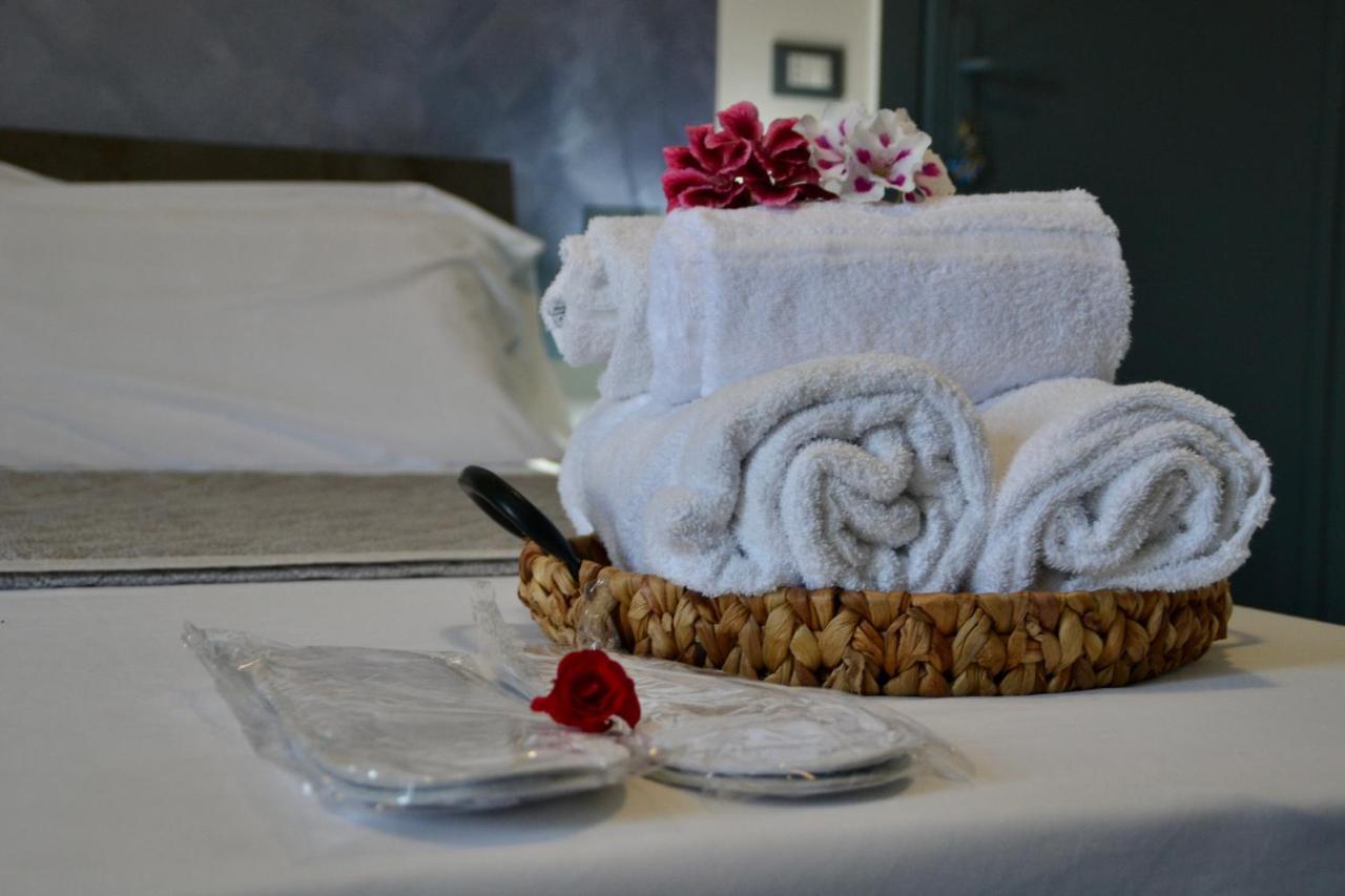 Sperlonga Paradise Suites 500M Dal Mare In Estate Servizio Navetta Per Sperlonga Centro Eksteriør bilde