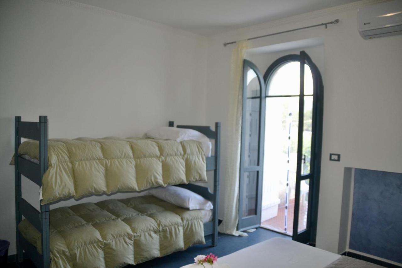 Sperlonga Paradise Suites 500M Dal Mare In Estate Servizio Navetta Per Sperlonga Centro Eksteriør bilde